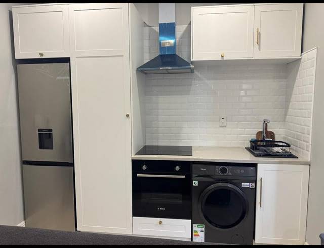 1 BEDROOM PROPERTY TO RENT IN BRYANSTON